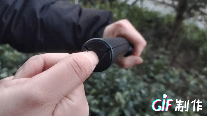 自拍杆三脚架一键变焦记录美好瞬间！m6米乐注册小米变焦支架自拍杆2(图4)