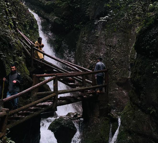 五日游最佳路线指南实用避雷指南四川5天4夜旅游攻略推荐四川(图3)