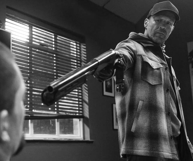 》我如鲠在喉写下这篇影评看完电影《制暴:无限杀机(图2) 》我如鲠在喉写下这篇影评看完电影《制暴:无限杀机(图2)